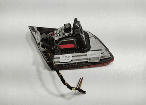 Lampa prawa prawy tył tylna w klapę bmw E93 cabrio 7162304 2006-2009 europa 4