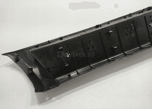Zderzak tył tylny środkowy nissan navara iv D23 NP300 2015-2022 9