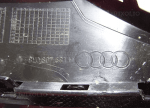 Audi A3 8Y 2024r lift s-line atrapa kratka zderzaka lewy przód 8Y0807681H 8