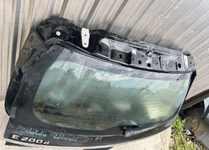 MERCEDES e 212 kombi klapa tylna szyba wycieraczka mechanizm  c 197 2