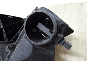 OBUDOWA FILTRA POWIETRZA AUDI A4 B8 8K0133835AD 2