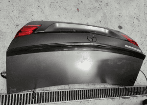 Mercedes W212 E63 AMG KARBON KLAPA BAGAZNIKA 799 4