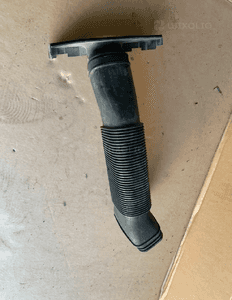 Rura wlot dolot powietrza Seat Ibiza 6J 6R0129618 6R0129621 1