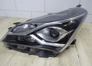 TOYOTA YARIS 3 LAMPA LEWA LIFT soczewka 1