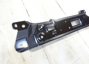 Uchwyt przednie mocowanie radaru tesla model 3 1103760-00-C 2