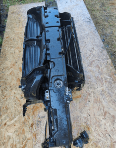 Bmw 5 E60 E61 523i n53 07-10 pas przedni chłodnice belka wentylator 1