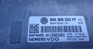 KOMPUTER SILNIKA LEON II 1.6 8V 06A906033FF 2