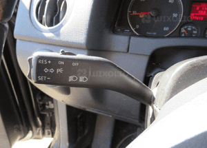 Przełącznik zespolony manetki vw golf v 5 plus 2003- 1