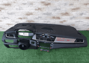 Deska konsola bmw 2 F45 F46 hud 1