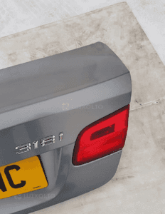 Bmw E90 lift sedan klapa bagażnika kompletna 5