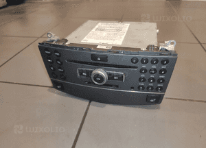 Mercedes W204 lift c-klasa radio cd panel radioodtwarzacz stan bdb 2