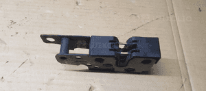 Zamek rygiel maski przód Audi A3 8P 8P0823509C 2