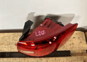 Lampa tyl tylna prawa vw jetta 5C 5C6 europa cala idealna 4