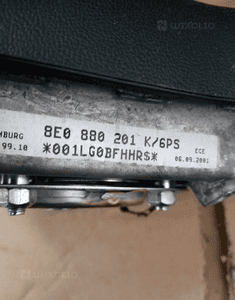 Konsola Poduszki pasy czujnik Audi A3 8L lift 6