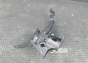 Pedał 1J1721111C Pedały Hamulca Gazu Stelaż Mocowanie Europa VW Golf IV 4 Seat Leon I 1 Audi A3 8L Skoda 16