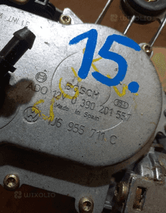 VW GOLF IV SILNICZEK WYCIERACZKI TYLNEJ 0390201557 2