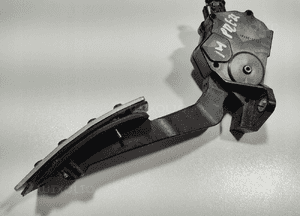 Pedał gazu impreza iii gh 2.0 d sti 36010AG140 08- 4