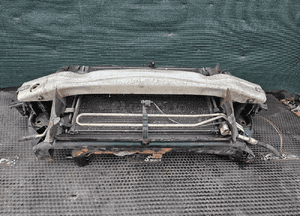 Pas Przedni 8E0805594E Wzmocnienie Czołowe Belka Zderzaka Chłodnice Wentylator 2.0 TDI 140KM AUDI A4 B7 10