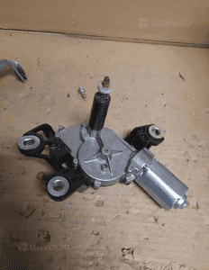 SILNICZEK WYCIERACZKI TYŁ VW GOLF V PLUS nr 5M0955711B / 0390201809 2