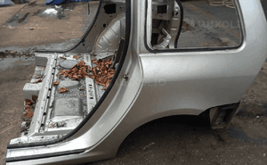 Peugeot 307 blotnik tyl tylny lewy prawy  SW kombi 4