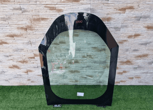Szyba tył bmw I8