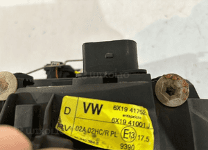 VW Lupo Lampa przednia Prawa - 13863 7