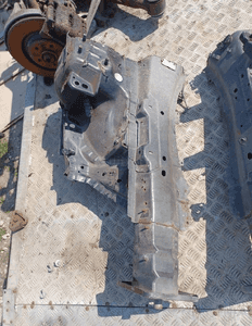 Volvo S60 ii V60 i podłużnica ćwiartka lewy przód pas przedni 3
