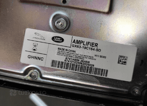 Jaguar xf ii X260 3.0D wzmacniacz audio amplifier mocowanie oryginał 6