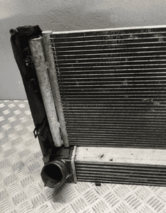 Bmw E87 E84 E81 N47 komplet chłodnic 9206296, 7524916 8