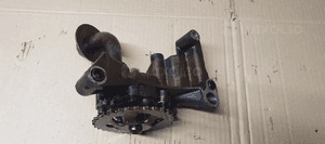 Pompa oleju olejowa Audi A4 B6 1.6 06A115105B 1