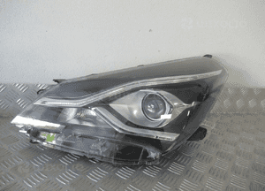 Lampa przednia przód lewa toyota yaris iii 3 lift soczewka 2017-2020 13