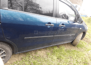 Mazda 5 05-10   Drzwi tylne prawe tył w kolor 32C szyba 2