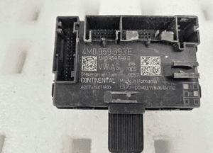 Vw ag sterownik moduł drzwi 4M0959593E 4