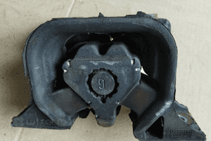 Opel Meriva A 1.7 DTI CDTI poduszka lapa silnika 1