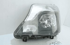 Mercedes sprinter W906 lift 2013- lampa przednia lewy przód A9068202361 2