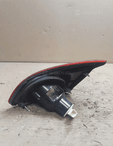 # LAMPA LEWY TYŁ NISSAN QASHQAI J10 6