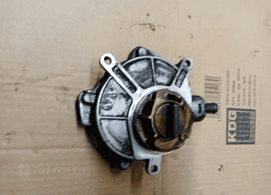 Pompa Vacum Wakum Audi A6 C6 3.2 FSI 06E145100B 3
