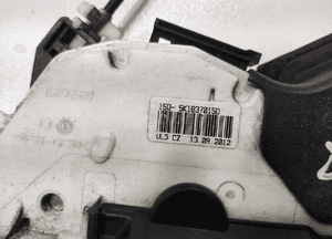 Zamek drzwi lewy przód przedni volkswagen polo v 6C 6R 5K1837015D 2009-2016 5