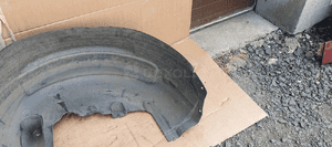 Nadkole prawy tył tylne prawe Mercedes GL X166 W166 A1668847522 5