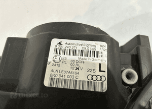 Audi A4 B8 8K0 Lampa przednia Xenon L - 14647 10