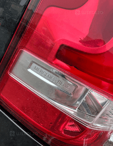 MERCEDES 447 VITO V klasa lampa tylna lewa   LED  oryginał 3