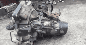 Mazda 323 323f BA 94-98 1.8 16V Skrzynia Biegów 1