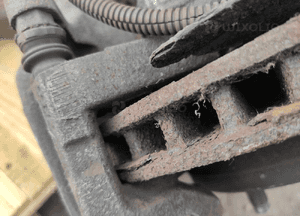 JEEP CHEROKEE LIBERTY KK 2.8CRD 07-12r ZAWIESZENIE PRZÓD KPL RAMA ZWROTNICE 10