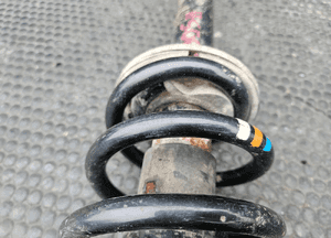 Zawieszenie 8E0413031CH Sprezyny Amortyzator McPerson Przod Przednie Komplet Audi A4 B6 B7 34