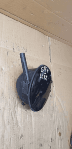 Klapka wlewu paliwa VW Golf V Plus LC9Z 5M0809857 2