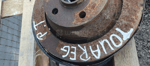 Zwrotnica piasta prawy tył tylna prawa VW Touareg 7L 6