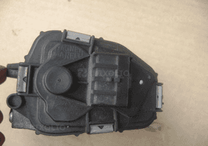 Citroen C4 1.4 16V przepustnica 2