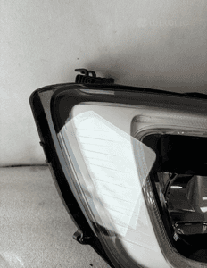 Lampa prawy przod renault master iv 4 260105567R 6