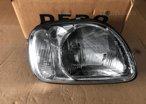 Lampa prawy przod nissan micra K11 98-00 europa 1