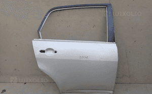 Drzwi prawe tylne nissan tida tiida sedan 04-12 1